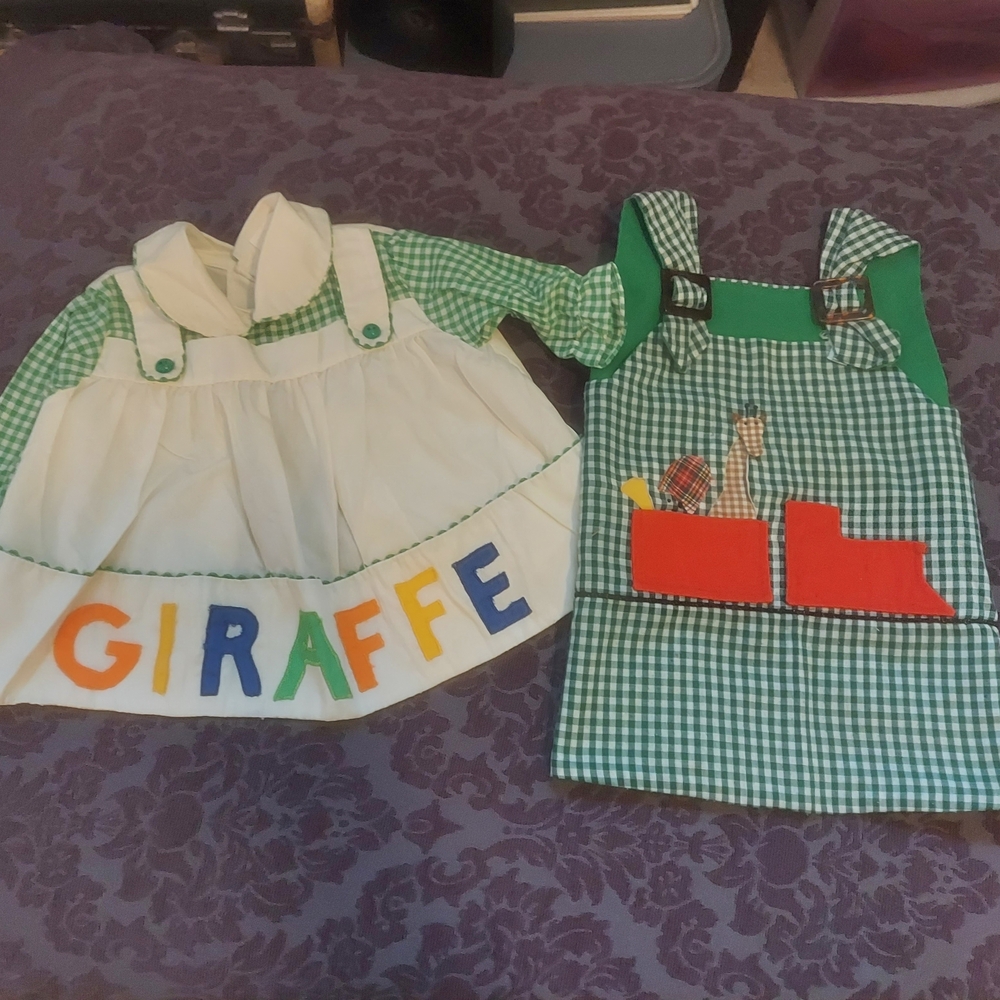 Vintage Green and White Baby Giraffe Dress Set